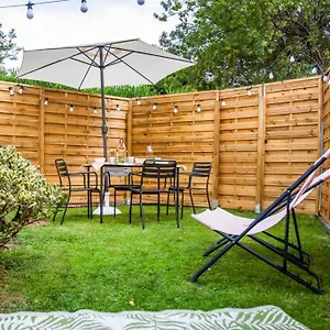 Hébergement de vacances Charmant Studio/t2 Au Calme Avec Jardin Et Parking, Fos-sur-Mer
